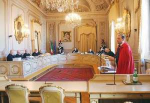 CORTECOSTITUZIONALEC
